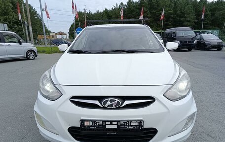 Hyundai Solaris II рестайлинг, 2011 год, 749 000 рублей, 2 фотография