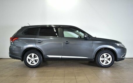 Mitsubishi Outlander III рестайлинг 3, 2015 год, 1 581 000 рублей, 4 фотография