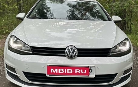 Volkswagen Golf VII, 2013 год, 1 515 000 рублей, 2 фотография