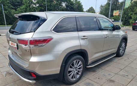 Toyota Highlander III, 2014 год, 3 399 000 рублей, 5 фотография