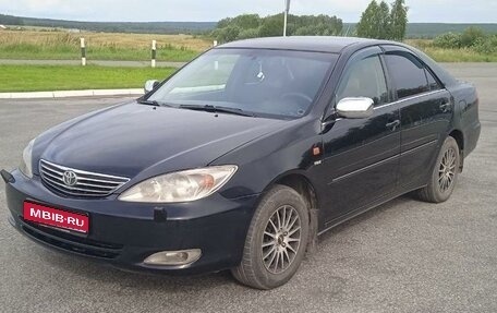 Toyota Camry V40, 2004 год, 770 000 рублей, 1 фотография