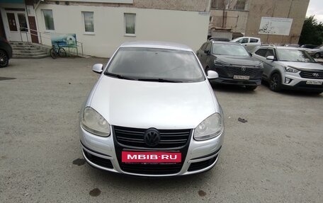 Volkswagen Jetta VI, 2008 год, 500 000 рублей, 1 фотография