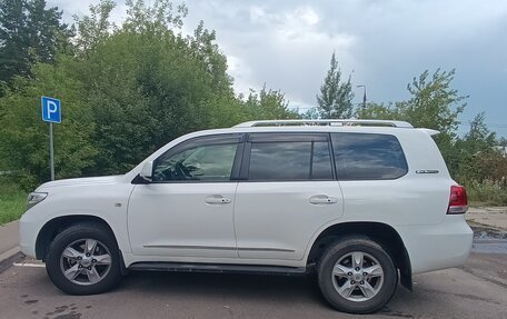 Toyota Land Cruiser 200, 2011 год, 4 000 000 рублей, 2 фотография