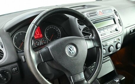 Volkswagen Tiguan I, 2009 год, 1 037 000 рублей, 7 фотография