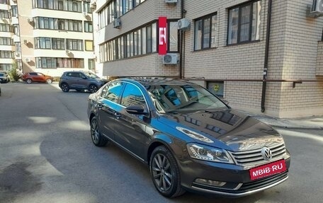 Volkswagen Passat B7, 2011 год, 1 300 000 рублей, 2 фотография