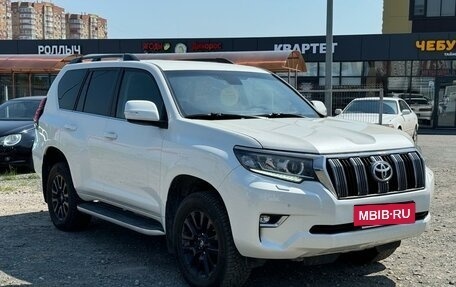 Toyota Land Cruiser Prado 150 рестайлинг 2, 2019 год, 3 999 000 рублей, 3 фотография