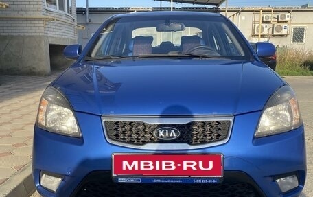 KIA Rio II, 2011 год, 680 000 рублей, 1 фотография