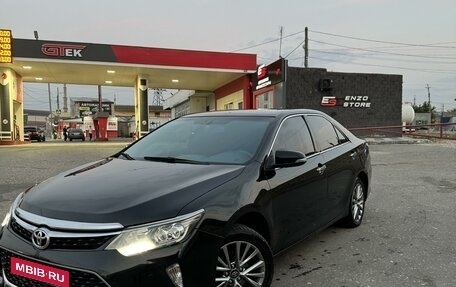 Toyota Camry, 2016 год, 2 000 000 рублей, 1 фотография