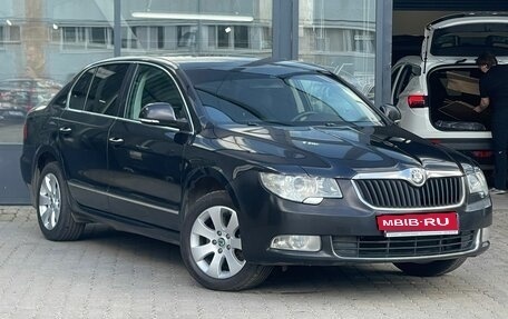 Skoda Superb III рестайлинг, 2013 год, 979 000 рублей, 4 фотография