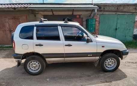 Chevrolet Niva I рестайлинг, 2007 год, 420 000 рублей, 4 фотография