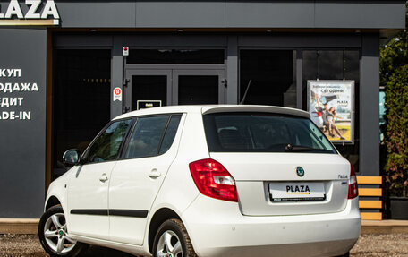 Skoda Fabia II, 2011 год, 889 000 рублей, 4 фотография