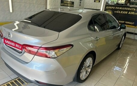 Toyota Camry, 2021 год, 3 170 000 рублей, 4 фотография