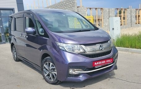 Honda Stepwgn IV, 2015 год, 2 100 000 рублей, 3 фотография