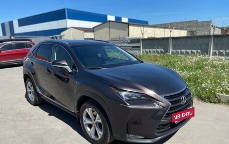 Lexus NX I, 2015 год, 2 950 000 рублей, 4 фотография