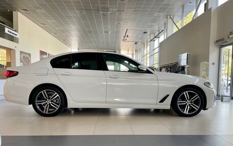 BMW 5 серия, 2020 год, 5 040 000 рублей, 5 фотография