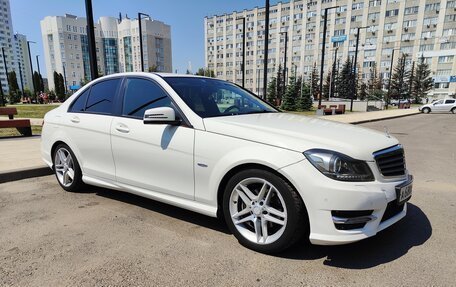 Mercedes-Benz C-Класс, 2011 год, 1 550 000 рублей, 5 фотография