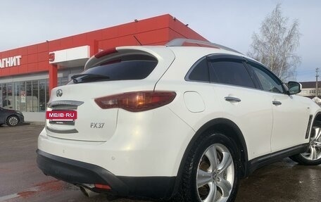 Infiniti FX II, 2011 год, 1 600 000 рублей, 6 фотография