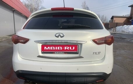 Infiniti FX II, 2011 год, 1 600 000 рублей, 7 фотография