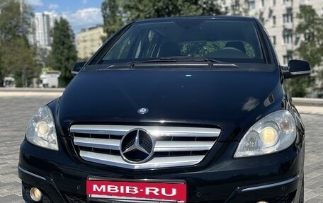 Mercedes-Benz B-Класс, 2011 год, 1 020 000 рублей, 3 фотография