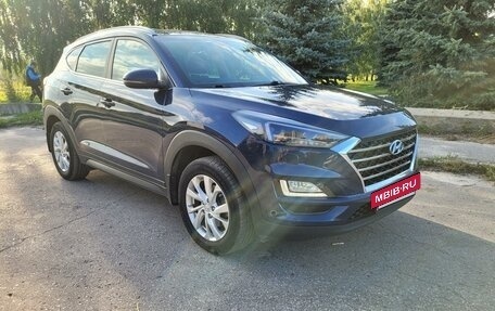 Hyundai Tucson III, 2018 год, 2 390 000 рублей, 2 фотография