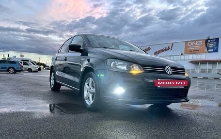 Volkswagen Polo VI (EU Market), 2013 год, 830 000 рублей, 5 фотография