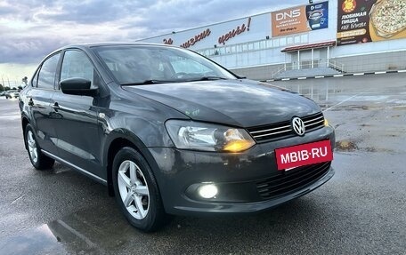 Volkswagen Polo VI (EU Market), 2013 год, 830 000 рублей, 4 фотография