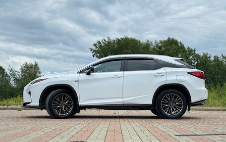 Lexus RX IV рестайлинг, 2017 год, 4 410 000 рублей, 8 фотография