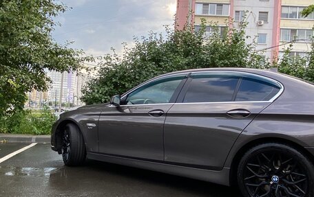 BMW 5 серия, 2012 год, 2 100 000 рублей, 4 фотография