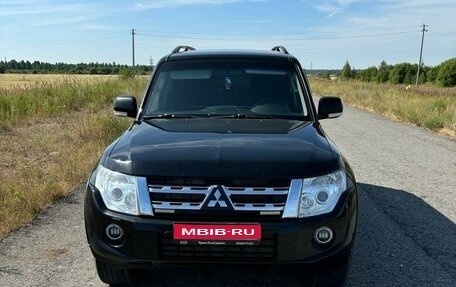 Mitsubishi Pajero IV, 2013 год, 2 650 000 рублей, 1 фотография