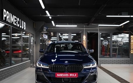 BMW 5 серия, 2021 год, 6 900 000 рублей, 3 фотография