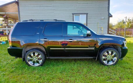 Chevrolet Tahoe III, 2013 год, 2 700 000 рублей, 6 фотография