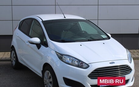 Ford Fiesta, 2015 год, 1 095 000 рублей, 3 фотография