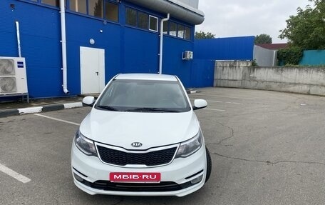 KIA Rio III рестайлинг, 2015 год, 850 000 рублей, 2 фотография