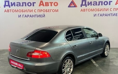 Skoda Superb III рестайлинг, 2011 год, 949 000 рублей, 5 фотография