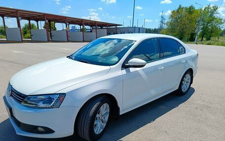 Volkswagen Jetta VI, 2013 год, 1 400 000 рублей, 1 фотография