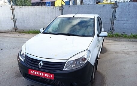 Renault Sandero I, 2012 год, 670 000 рублей, 1 фотография