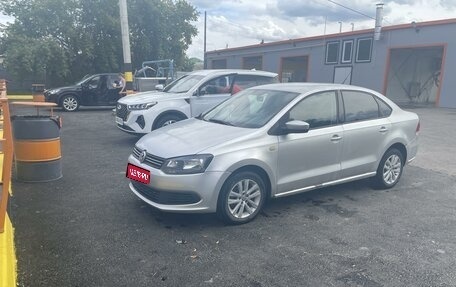 Volkswagen Polo VI (EU Market), 2012 год, 550 000 рублей, 1 фотография