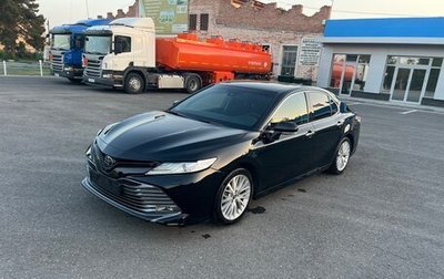 Toyota Camry, 2019 год, 3 290 000 рублей, 1 фотография