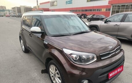 KIA Soul II рестайлинг, 2018 год, 1 720 000 рублей, 1 фотография