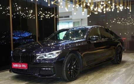 BMW 7 серия, 2017 год, 3 850 000 рублей, 1 фотография