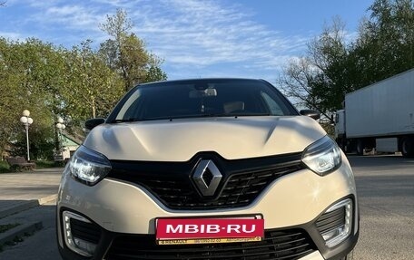 Renault Kaptur I рестайлинг, 2019 год, 1 500 000 рублей, 1 фотография