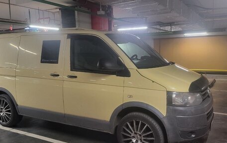 Volkswagen Transporter T5 рестайлинг, 2010 год, 1 450 000 рублей, 1 фотография