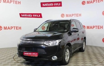 Mitsubishi Outlander III рестайлинг 3, 2013 год, 1 585 000 рублей, 1 фотография