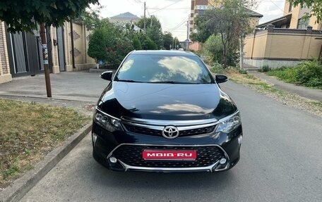 Toyota Camry, 2017 год, 2 730 000 рублей, 1 фотография