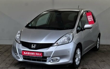 Honda Jazz II рестайлинг, 2011 год, 900 000 рублей, 1 фотография