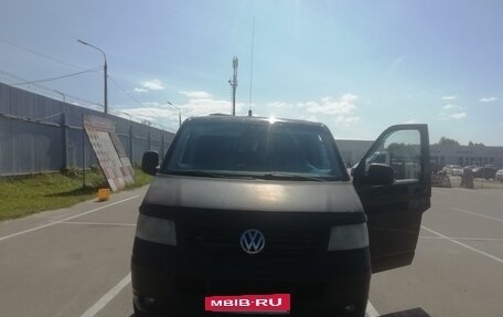 Volkswagen Caravelle T5, 2007 год, 1 700 000 рублей, 2 фотография