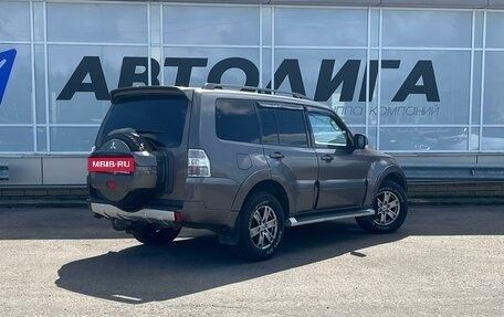 Mitsubishi Pajero IV, 2012 год, 2 087 000 рублей, 2 фотография