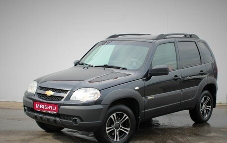 Chevrolet Niva I рестайлинг, 2016 год, 820 000 рублей, 1 фотография