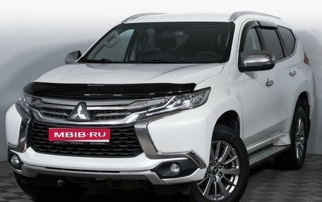 Mitsubishi Pajero Sport III рестайлинг, 2018 год, 2 993 000 рублей, 1 фотография