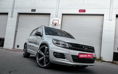 Volkswagen Tiguan I, 2011 год, 2 000 000 рублей, 1 фотография